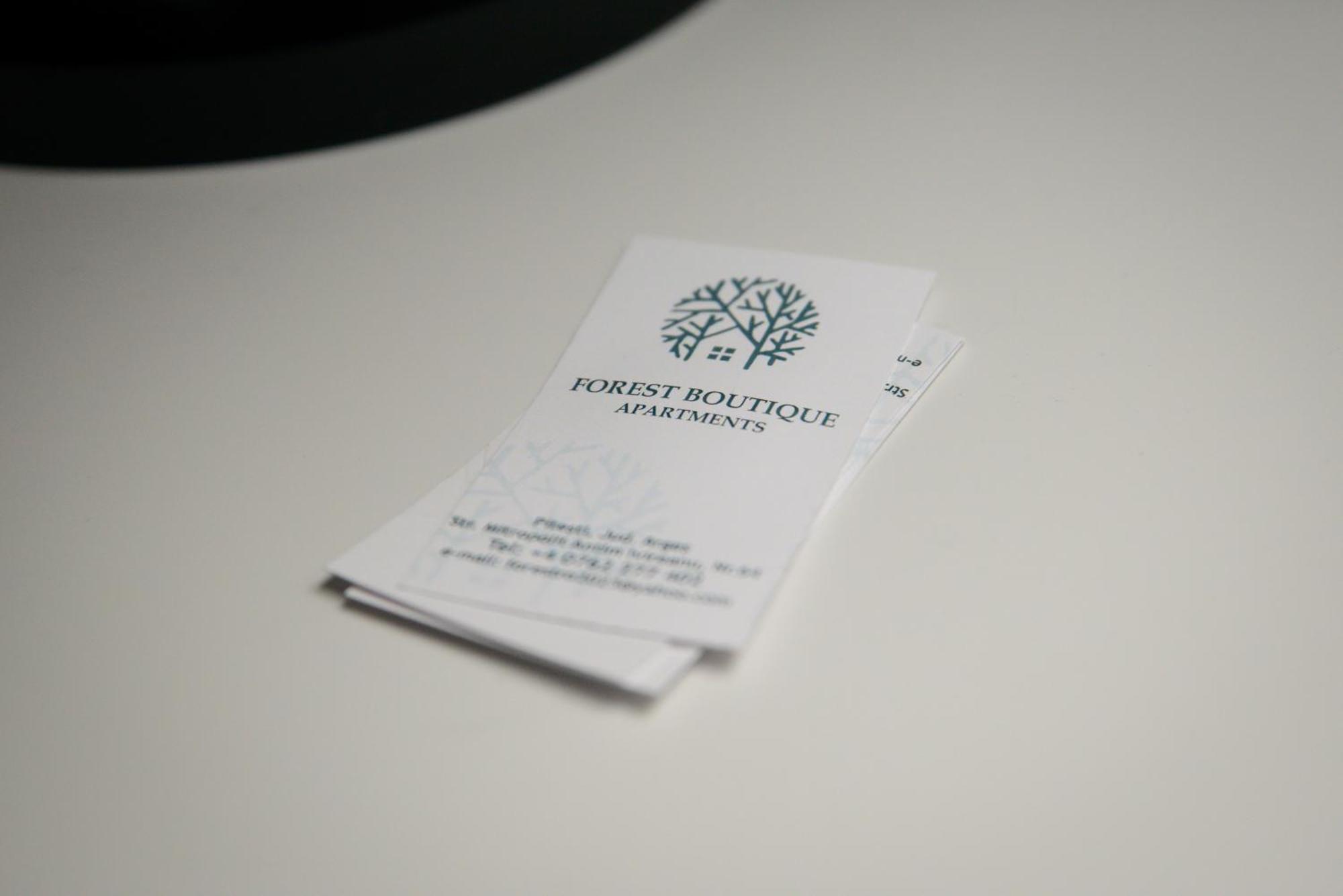 Forest Boutique Питешти Экстерьер фото